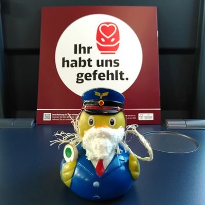 Ich bin Zottel, der Zugbegleiter.
Ex-DB Regio-Ente, jetzt Vielfahrerente mit Pendlerhintergrund.
Allzeit Hp1 für die #Eisenbahnerfamilie!
