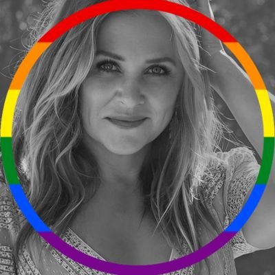 sua primeira fonte de informações sobre a atriz Jessica Capshaw. ative as notificações. || fan account