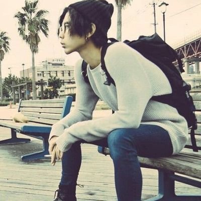 Sina.𝑯𝒆 𝒘𝒂𝒔 𝒃𝒐𝒓𝒏 𝒕𝒐 𝒃𝒆 𝒂𝒍𝒐𝒏𝒆...
VB.
#Depphead
1990
لیمیت شدم
Followback
