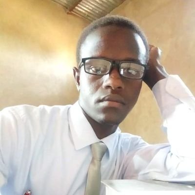 محامي ومستشار قانوني أمام كافة المحاكم السودانية