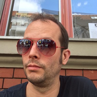 Find me at chbeer@mastodon.social
Senior iOS and macOS Developer (https://t.co/YjJ5iBjEZJ, https://t.co/cKD449n1qG, @iVocabulary, @_Jackapp), plays guitar, DIY, electronics