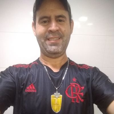 Daniel36997116's profile picture. Tenho uma família maravilhosa que amo muito