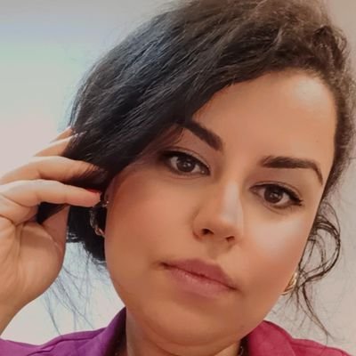 TugceCeribasi's profile picture. FB💙💛
Evli ❤ 
Ne Mutlu TÜRKÜM diyene 🇹🇷