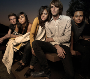 DiaFramptonator's profile picture. Reach Dia @DiaFramps! Let us support her at @NBCTheVoice @