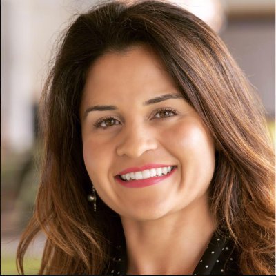 PRTMontenegro's profile picture. Student of human nature and behavior, love to think, observe, read, write, talk and listen to you.