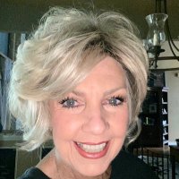 Sandra Williamson - @shwmson Twitter Profile Photo