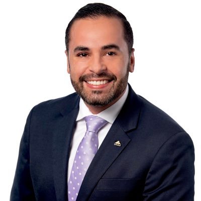 B.A.| M.P.A.| Intl. Trade Cert.|Juris Doctor (J.D.)|Puertorriqueño|Government Relations| Make Things Happen