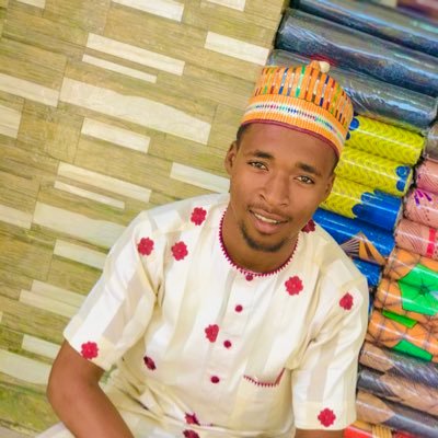 Hamzamu85958974's profile picture. followers you followers black