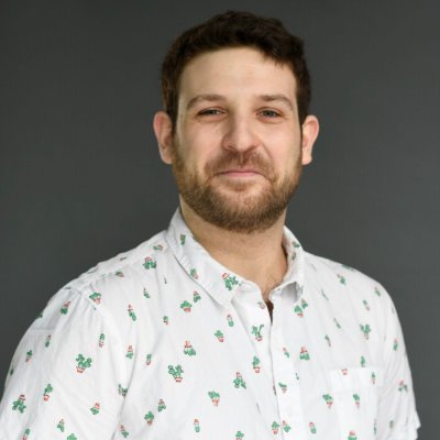 Physicist at @MIT studying networked nanomaterials. Organizer, data wiz, and treasurer emeritus @MITGradUnion. Lover of water and all its inhabitants.