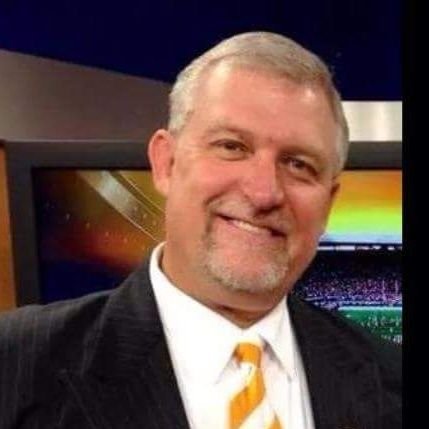 30 combined seasons as PA announcer for the University of TN. UT Football, Men's BBall & Pride of the Southland Marching Band. Program Dir of @SportsAnimal991