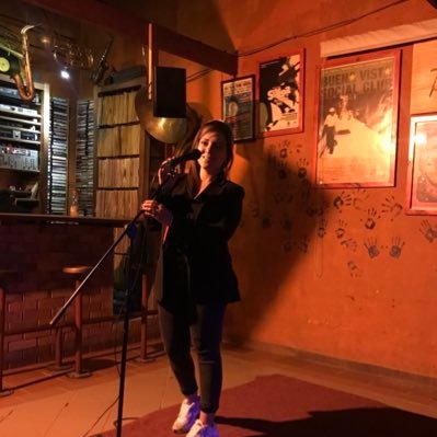 mariaisa_mares's profile picture. Creo en Dios, Respeto los Animales, Vegetariana, Amo el Café, Rocanrolera y Diseñadora de Corazón.