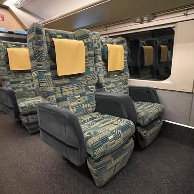 T57939684's profile picture. はじめまして、主に鉄道とバスを追いかけてる人です

Youtubeチャンネル→https://t.co/5fF42xTOnh