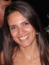 Sou advogada criminalista, cuiabana, viciada em música, apaixonada pela vida e pelo meu amor! Ah! E canceriana... rs =D