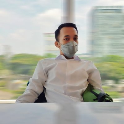 Apa yang kau lihat dan kau dengar hanya untuk dirimu sendiri