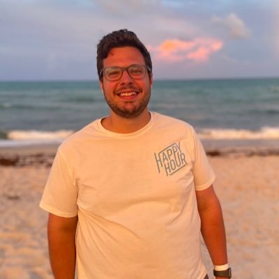 TMoney480's profile picture. AZ🌵➡️CHI🏙Avid AZ Sports Fan. Former Co-Founder of the sports podcast Cold Shooters, find the content below ⬇️