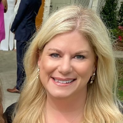 avesbabe's profile picture. Lafayette, Louisiana 💜LSU ⚜️Saints ♥️Cajuns