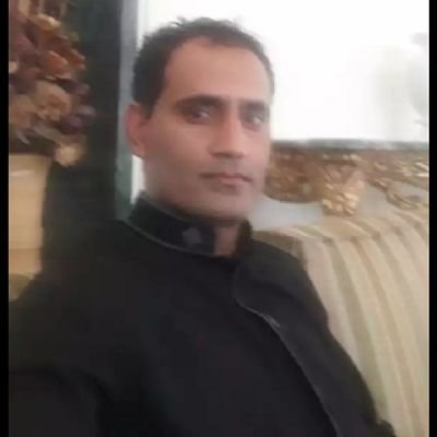 لَا إِلٰهَ اِلاَّ اﷲُ وَحْدَه لَا شَرِيْکَ لَه. لَهُ الْمُلْکُ وَلَهُ الْحَمْدُ وَهُوَ عَلَی کُلِّ شَيْئٍ قَدِيْرٌ