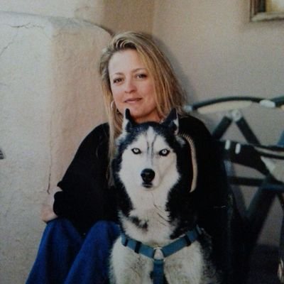 Onlymaryvellar's profile picture. Is there gas in the car?    719  🇺🇸🇮🇹 🎱