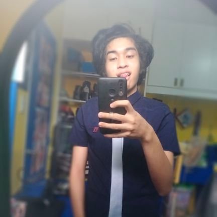 ruissedc21's profile picture. 'you can give me anything you think changes my personality but I only need one person to change my personality, that person is you'