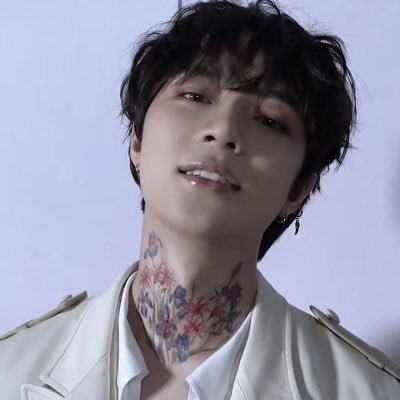 she/her🤍Beomie’s🤍Moa since 2019🌰Bamtori/Beomadan🐻Angel313🧸#BEOMGYU #범규 #TOMORROW_X_TOGETHER (@camieecollects)