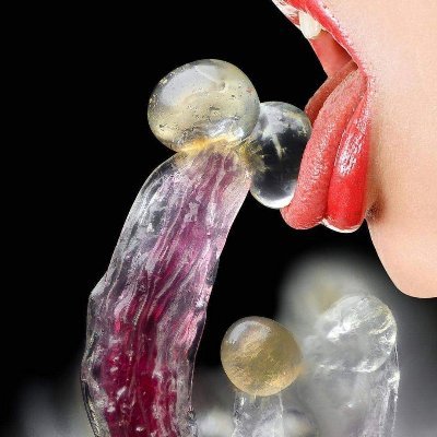 PotPredsjednica's profile picture. bio ;-) 
been into cannabis 25+ years,growing my own meds 10+https://t.co/J3nahwGB4S's my hobby, passion and therapy..love cannabis-hate bedrocan.. ther's no space for more ;)