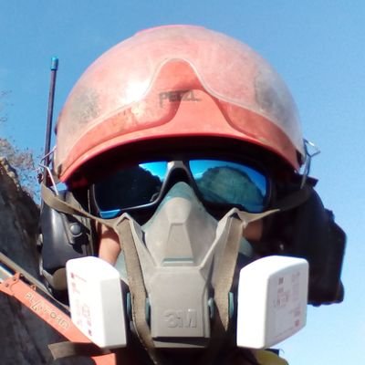 LoicRopeworker's profile picture. 