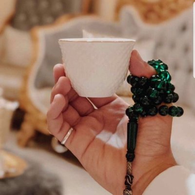 هدوء اربعيني الرياض ًًًً،، أجي بهدوء دائمًا و بالهدوء ذاته أغادر
