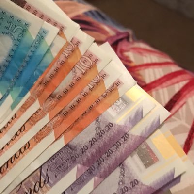 gucci72051599's profile picture. Gucci💰