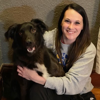 Follow me for tweets about my dogs, raising teens, teaching Ag, being an FFA advisor, and more.