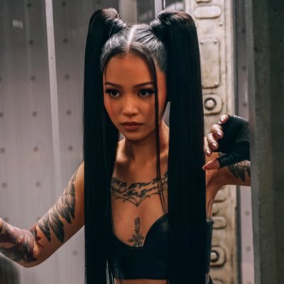 Girlwithabigh15's profile picture. 🤭