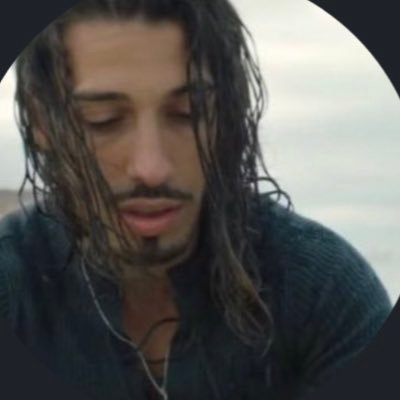 qlf_kenza45's profile picture. @PNLMusic / 🇩🇿🇮🇹