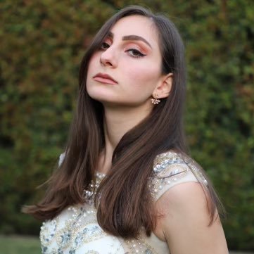 naznalbantian's profile picture. gotta eat cake to get cake 🎂 🍑