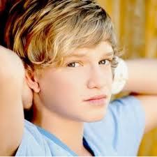 @Cody Simpson  followed me on 11/6/11 probley cuz the next day is my birthday so ha i feel like im a person to him now. tear lol jk