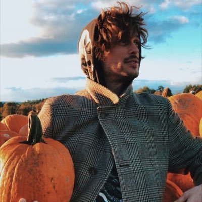 wild_flower111's profile picture. 