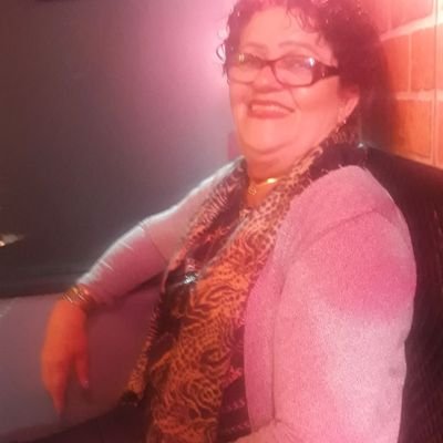 Sou uma mulher livre de qualquer imposição, amo a minha liberdade e escolhi me amar em primeiro lugar.