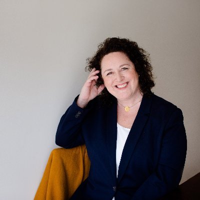 Equity, Diversity & Inclusion consultant, speaker, writer and Partner in Leda HR, devoted to making workplaces - and the word - inclusive for all!