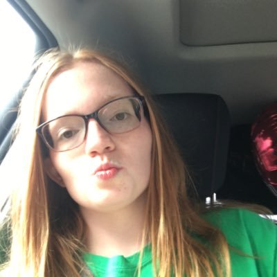 SOMD Athlete, Single, 20 yo Female, average white girl, chill person and loves making new friends, and are bad and boujee