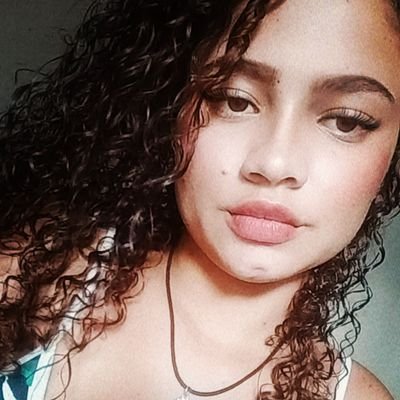 🌿Nunk Desista Daquillo Qe Vc Sonha🌿
🌻Deus Tds Os Dias Sempre🌻
_Mineirinha Uaii🌽🧀🍻
_Divinópolis_mg🏡
_19 Primavera🎂
_Mae Da Eloa👨👩👧👸🏻