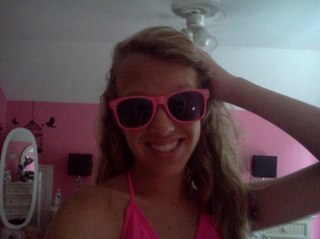 emiann1998's profile picture. LAKE BOUND:)