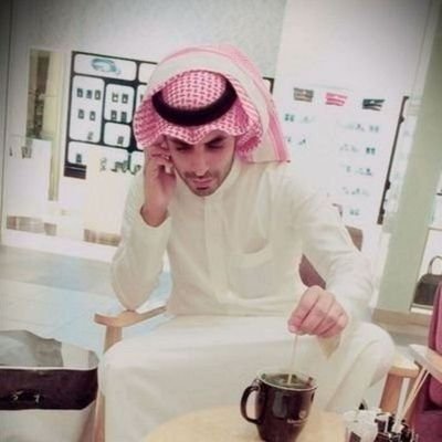 بكالوريوس حاسب ونظم معلومات - دبلوم عالي في إدارة الموارد البشرية - حاصل على شهادة التميز الاستراتيجي في ريادة الأعمال لمحترفي الموارد البشرية SHRM SEBHRM