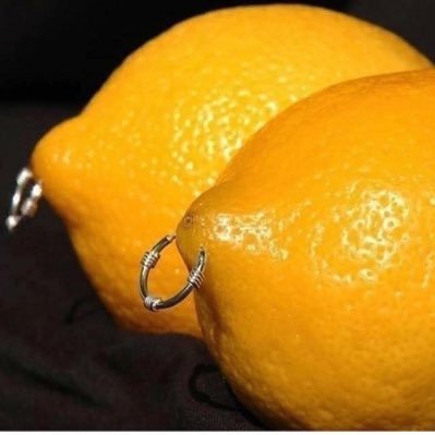 alongbdsm's profile picture. 小号，请关注防止走丢