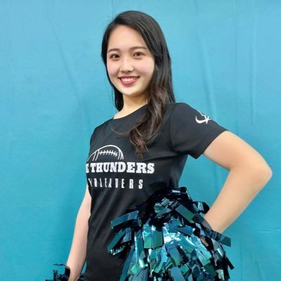 Blue thunders cheerleaders 2021 / student