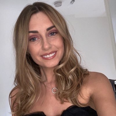 amyywoodhead97's profile picture. 