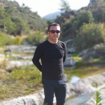 lapotsirdi's profile picture. M.E.B de Müdür