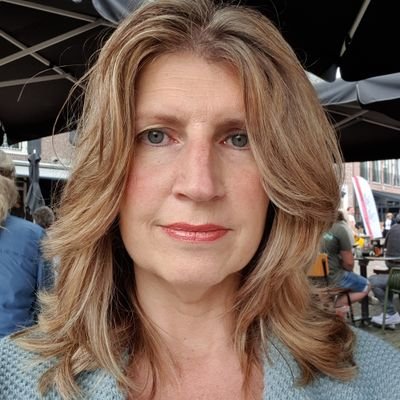 Tosa_girl's profile picture. be kind whenever possible. it is always possible. / dierenwelzijn / honden / wijn / sarcasme / geen geduld voor small talk / kind- en religievrij