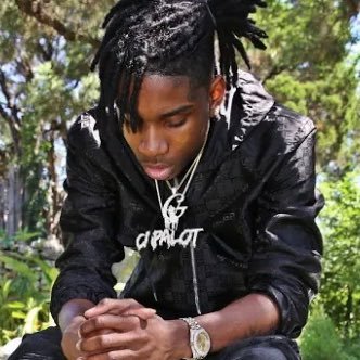 bizfy123's profile picture. I'ma bot