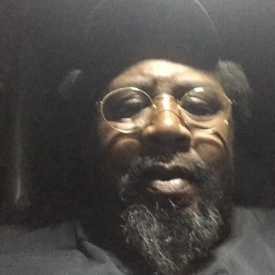 vicstar441's profile picture. 