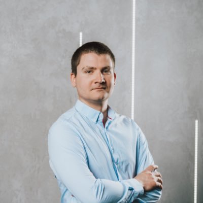 radziejewiczm's profile picture. Programming 🖥 Traveling 🌎 ✈ 🐾🐾