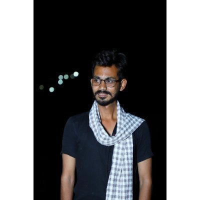 MohatureTejas's profile picture. अभी बुराइयाँ तमाम होने दो 
वक्त आने पर सलाम भी आएँगे.

I'm journalist 
@Tv9Marathi District correspondence Bhandara.