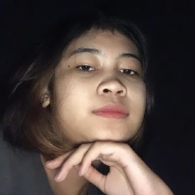 feriscaaputri's profile picture. 